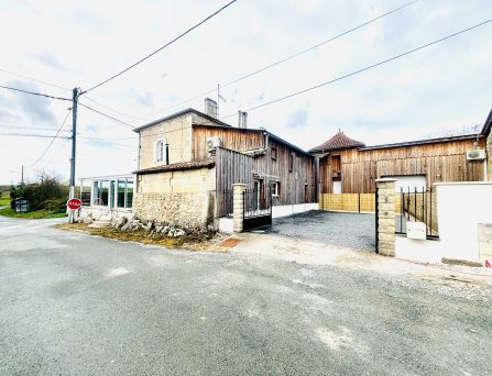 Maison familiale rénovée – Réf BARBICAN