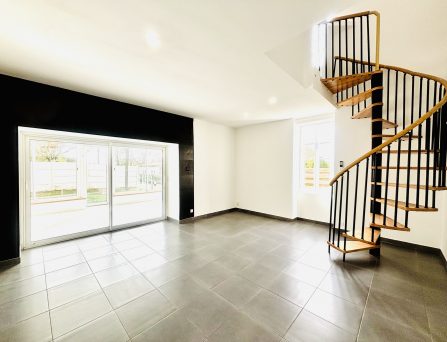 Maison familiale rénovée – Réf BARBICAN