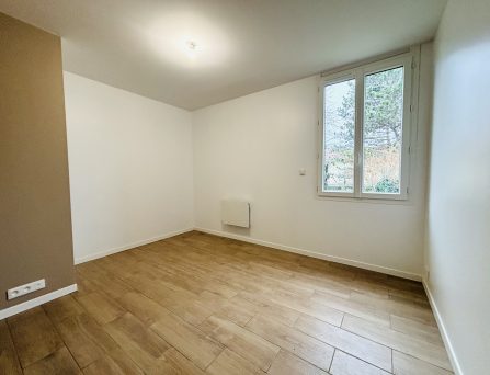 Maison de ville T3 rénovée – Réf. BEIGE